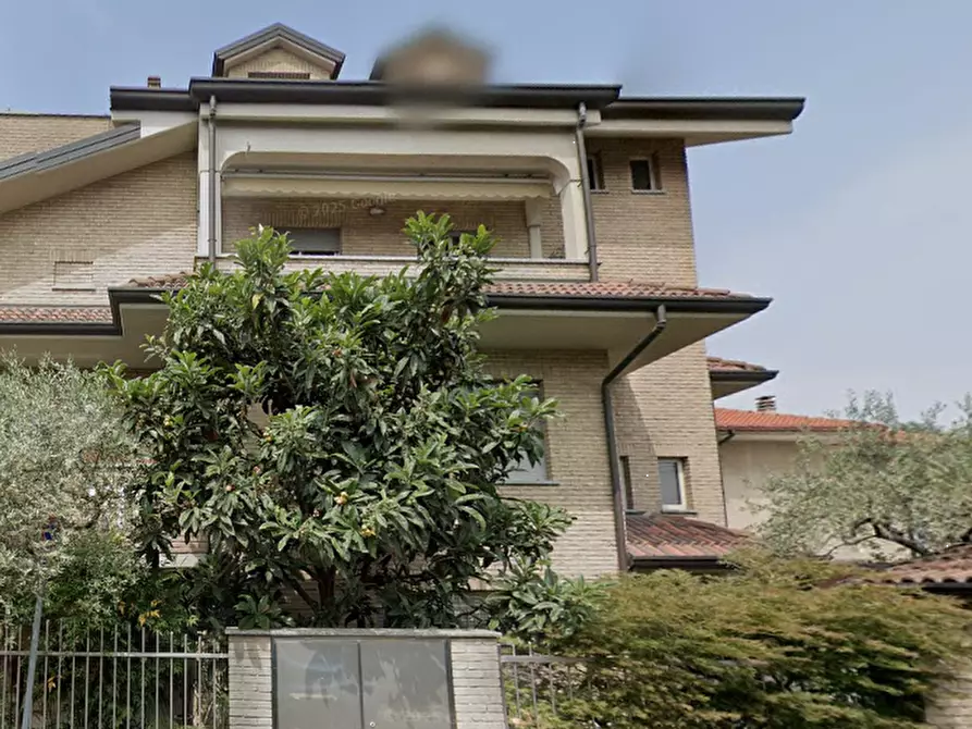 Immagine 3 di Appartamento in vendita  in Via Milazzo a Limbiate