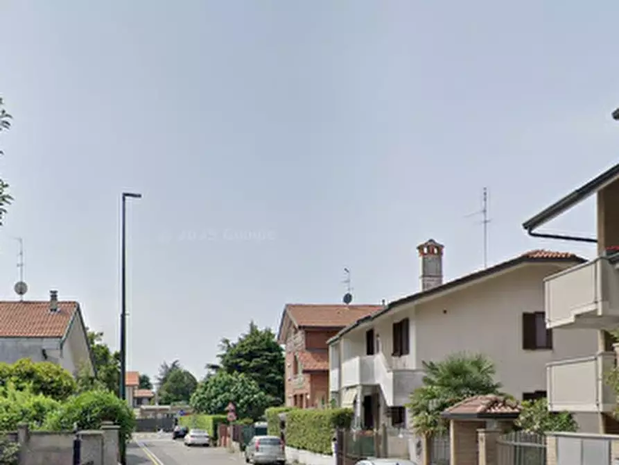 Immagine 8 di Appartamento in vendita  in Via Milazzo a Limbiate