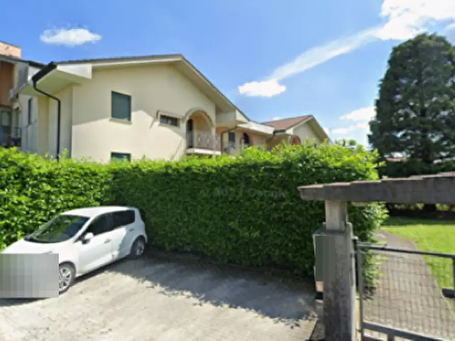 Immagine 1 di Appartamento in vendita  in Via Marona Lonigo a Lonigo