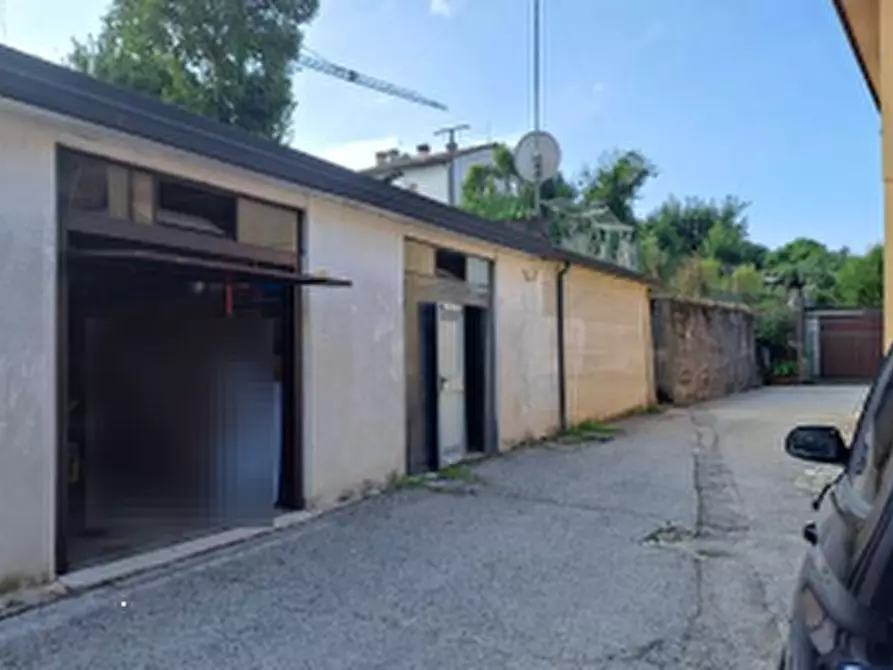 Immagine 3 di Porzione di casa in vendita  in Via Antonio Lora a Trissino