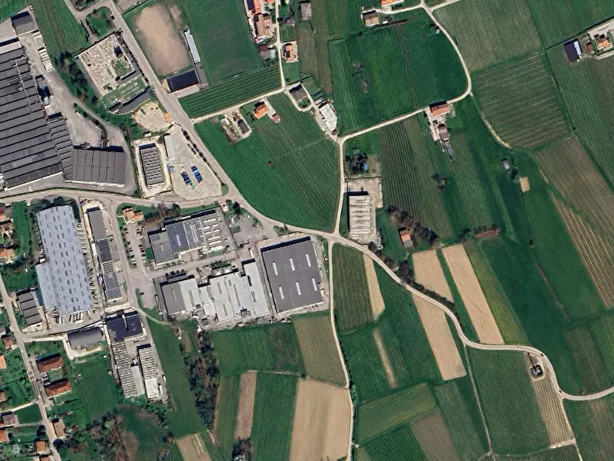 Immagine 9 di Capannone industriale in vendita  in Via Cal della Madonna a Farra Di Soligo