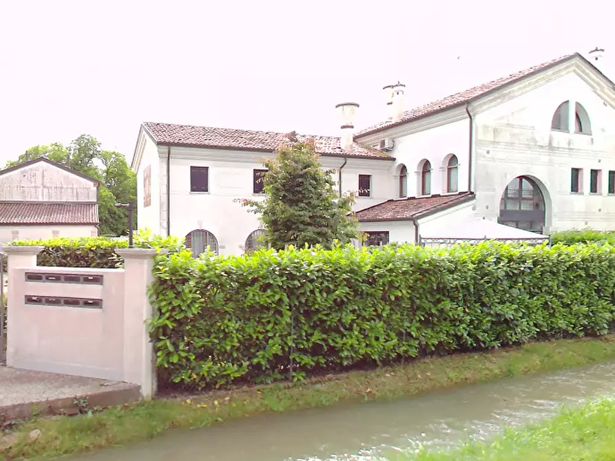 Immagine 17 di Appartamento in vendita  in Via Ongarine a Paese