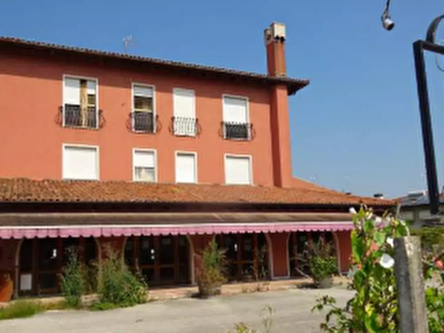Immagine 3 di Negozio in vendita  in Via Nicolò Bettoni a Fossalta Di Portogruaro