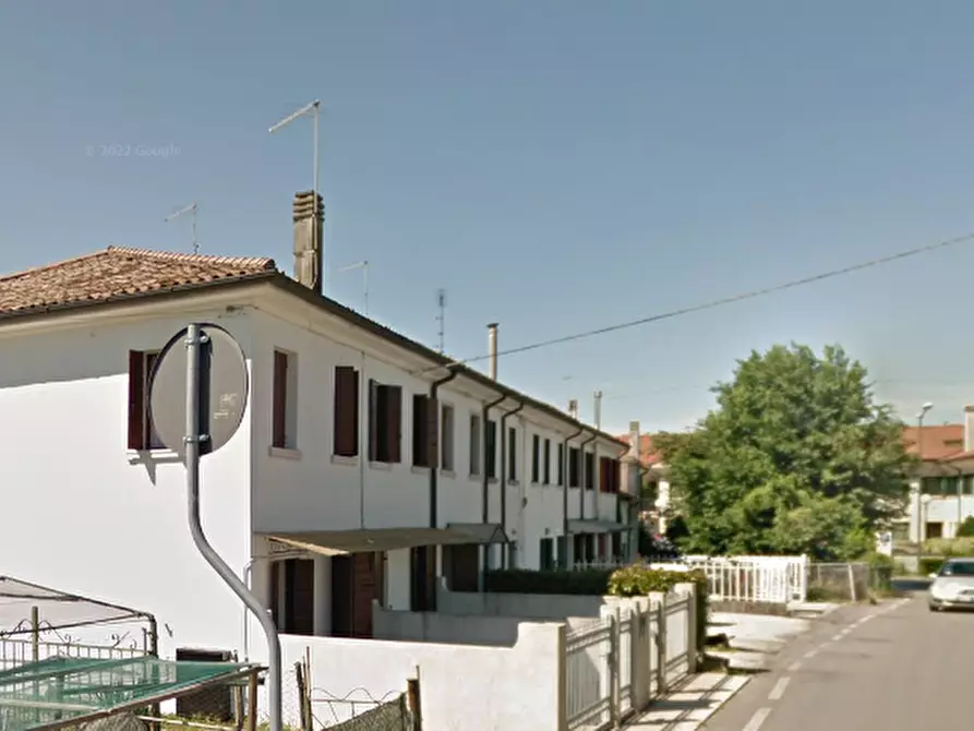 Immagine 10 di Porzione di casa in vendita  in Via Antonio Gramsci  a Montebelluna