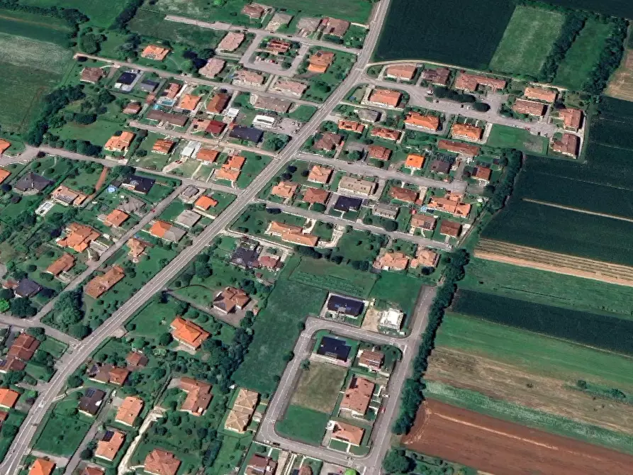 Immagine 15 di Casa indipendente in vendita  in Via giuseppe garibaldi a Roveredo In Piano