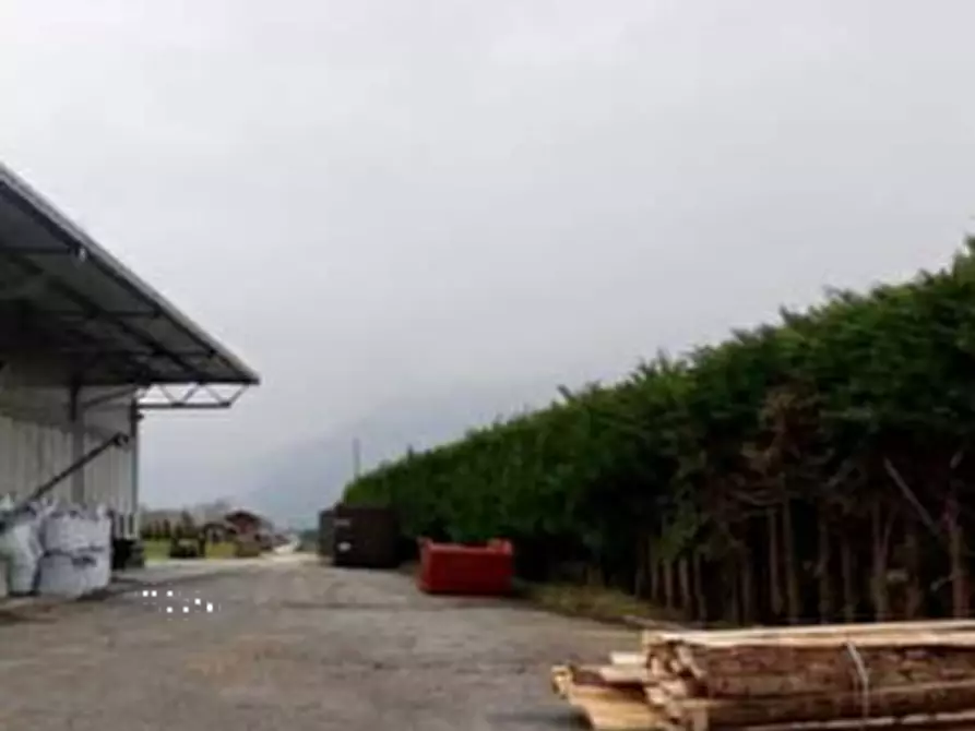 Immagine 7 di Capannone industriale in vendita  in Viale del Lavoro a Alpago