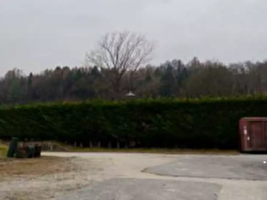 Immagine 8 di Capannone industriale in vendita  in Viale del Lavoro a Alpago