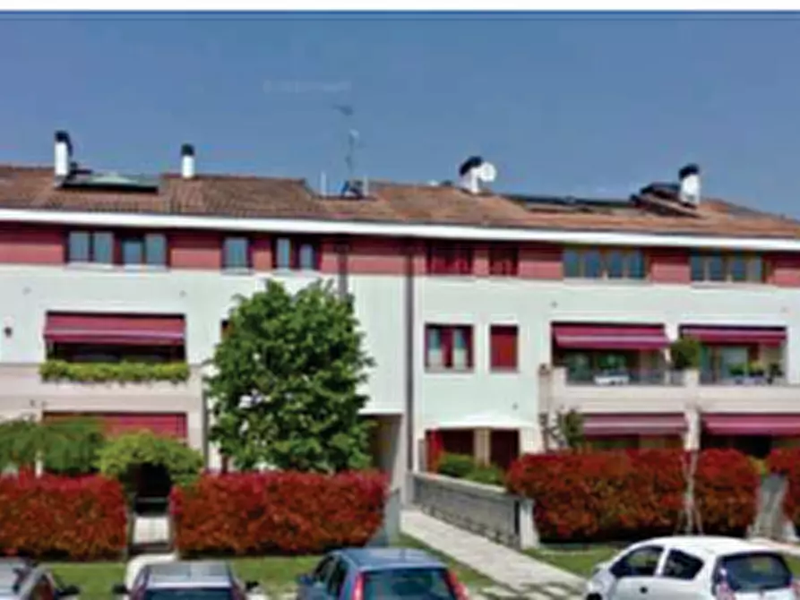 Immagine 2 di Appartamento in vendita  in Via Carlo Alberto Dalla Chiesa  a Breda Di Piave