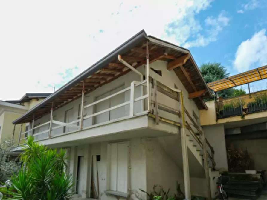 Immagine 3 di Rustico / casale in vendita  in Via Dante Alighieri a Arluno