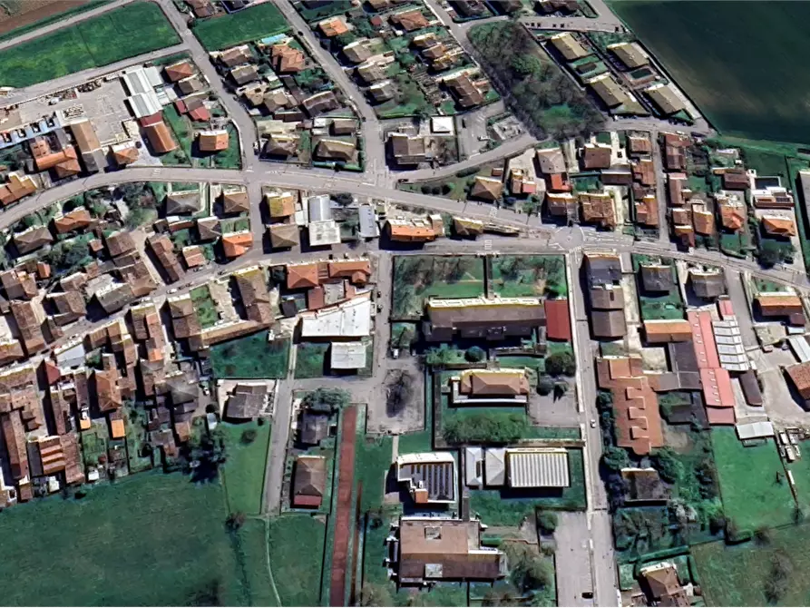 Immagine 6 di Appartamento in vendita  in Via XXV Aprile a Curtatone