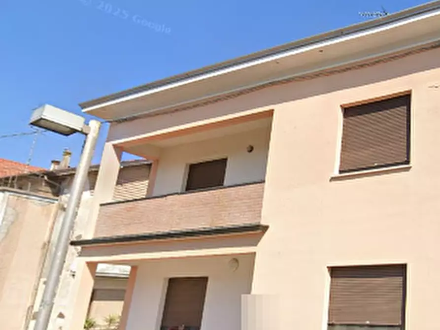 Immagine 6 di Appartamento in vendita  in Via Marconi  a Curtatone