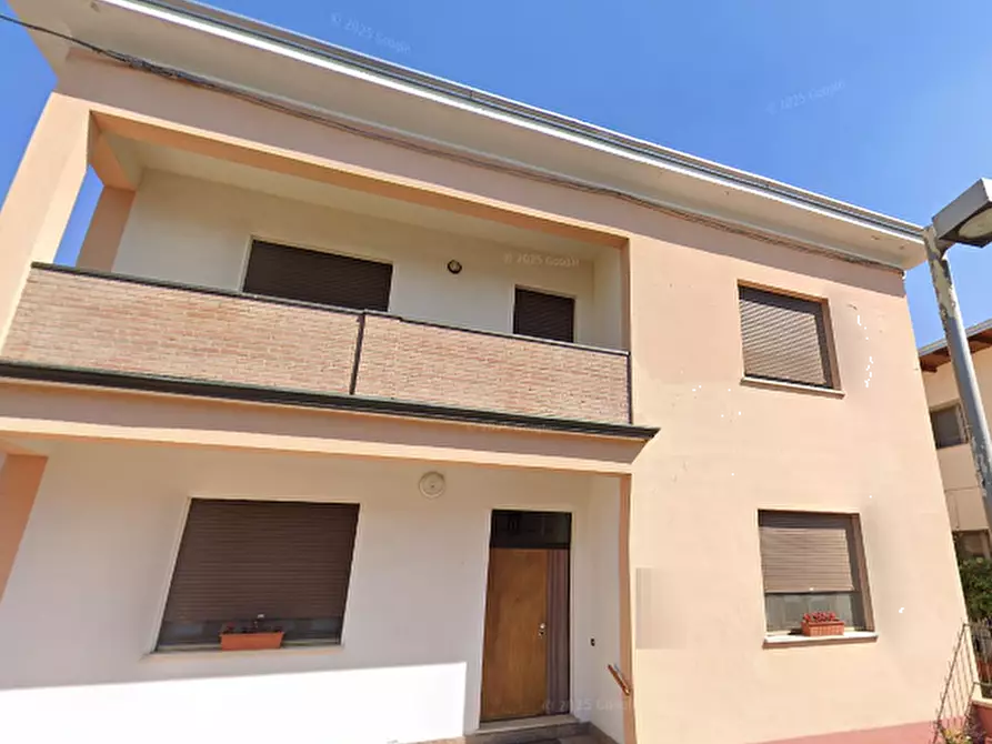 Immagine 7 di Appartamento in vendita  in Via Marconi  a Curtatone