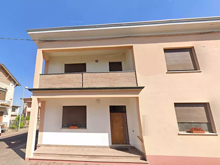 Immagine 8 di Appartamento in vendita  in Via Marconi  a Curtatone