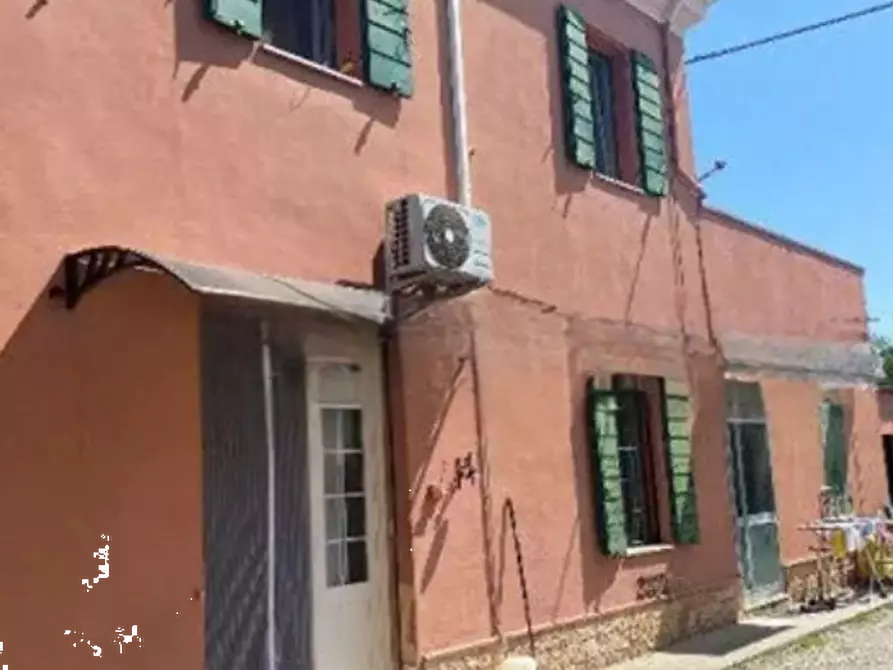 Immagine 3 di Porzione di casa in vendita  in Via bologna a Ferrara