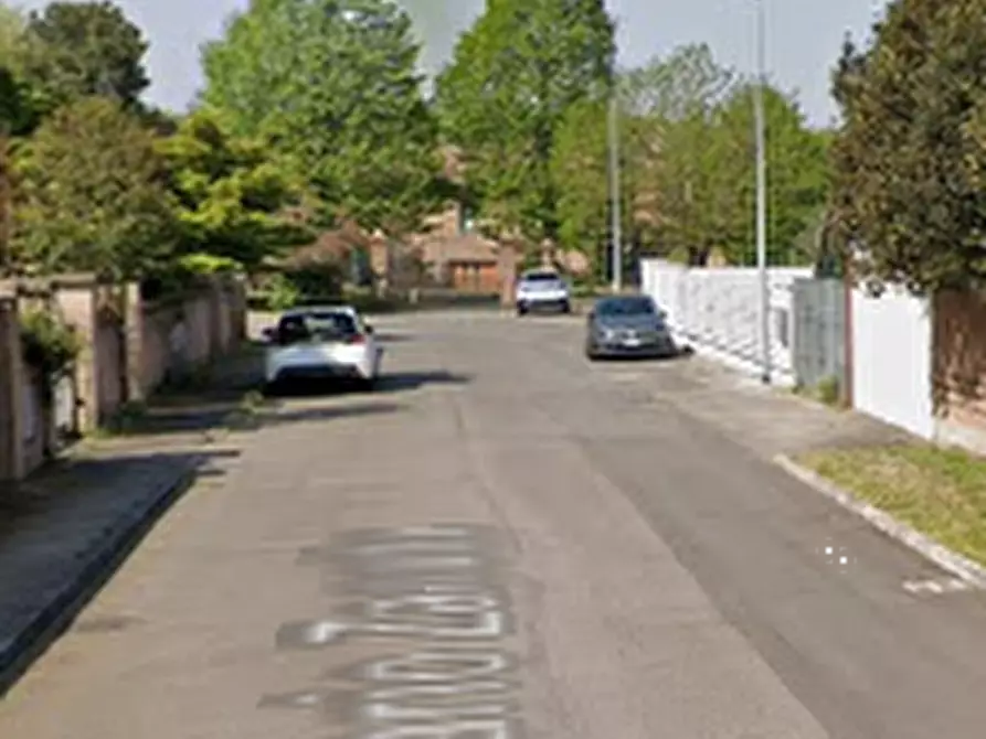 Immagine 6 di Villa in vendita  in Via Mario Zanatta a Ferrara