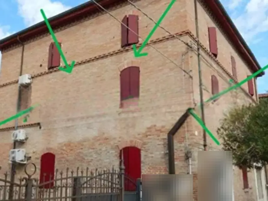 Immagine 1 di Appartamento in vendita  in Via di Renazzo a Cento