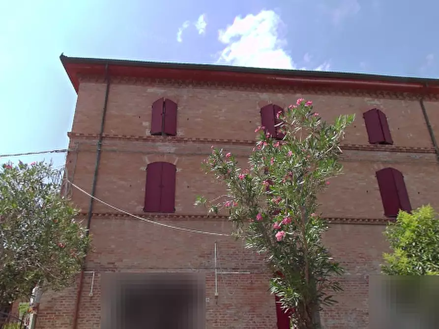 Immagine 11 di Appartamento in vendita  in Via di Renazzo a Cento