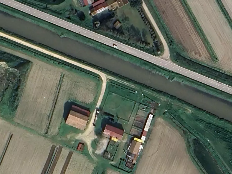 Immagine 7 di Porzione di casa in vendita  in Via veneto a Ariano Nel Polesine