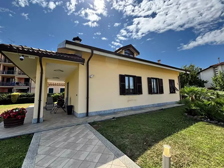 Immagine 2 di Villa in vendita  in Via Guglielmo Marconi a Arquata Scrivia