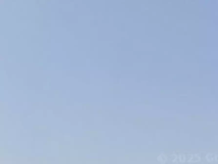 Immagine 5 di Negozio in vendita  in Via Umbria a Taglio Di Po