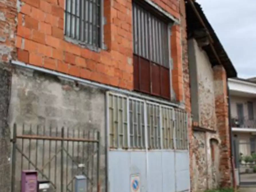 Immagine 1 di Magazzino in vendita  in Via Luoghi a Martinengo