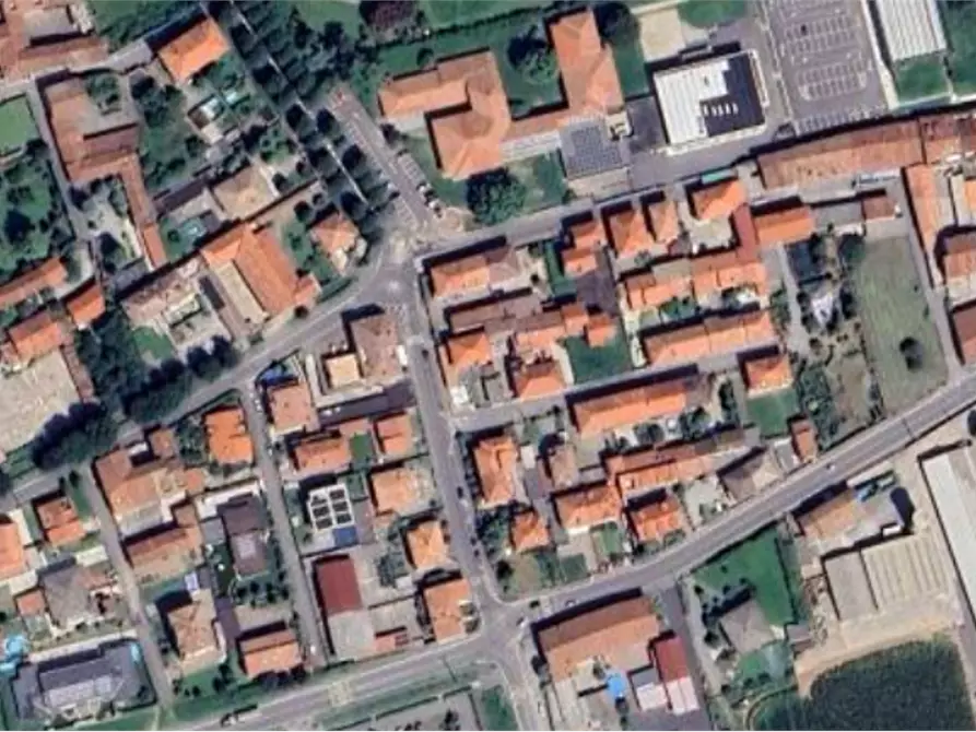 Immagine 10 di Magazzino in vendita  in Via Luoghi a Martinengo