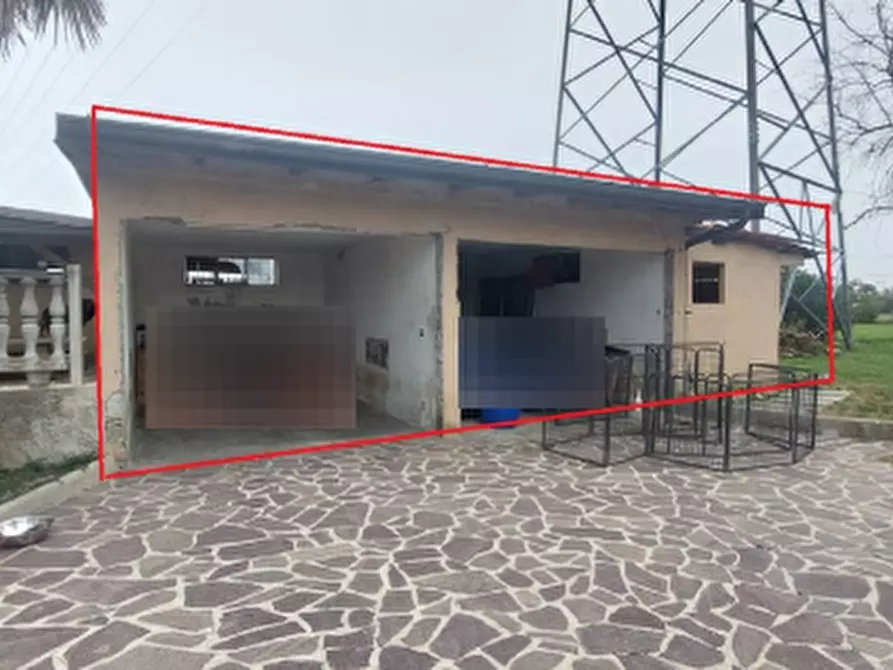 Immagine 4 di Appartamento in vendita  in Via S. Francesco D'Assisi a Bonate Sotto