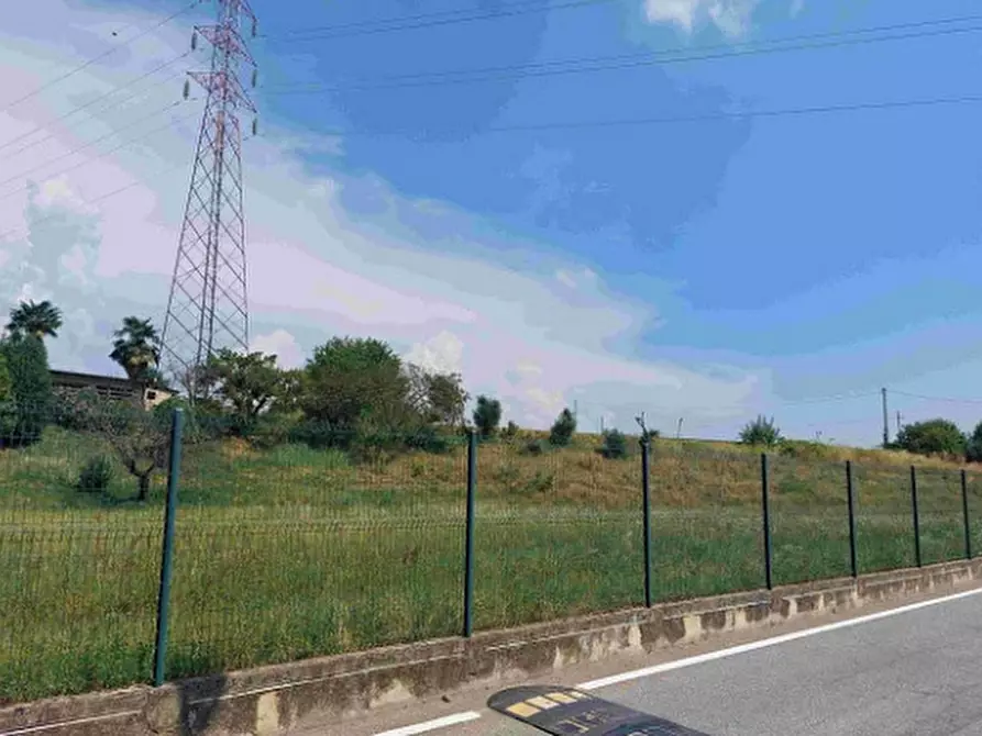 Immagine 12 di Appartamento in vendita  in Via S. Francesco D'Assisi a Bonate Sotto