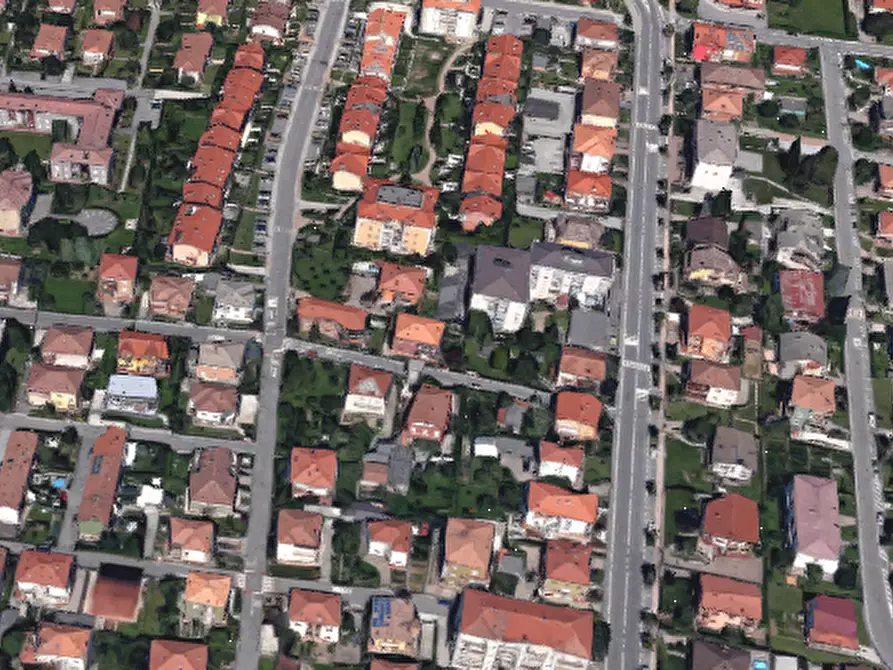 Immagine 3 di Garage in vendita  in via Peter Paul Rubens a Brembate Di Sopra