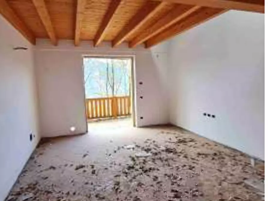 Immagine 16 di Appartamento in vendita  in Via Camarelli a San Giovanni Bianco