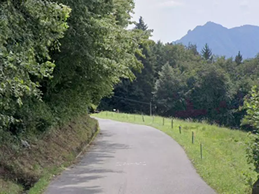 Immagine 25 di Appartamento in vendita  in Via Camarelli a San Giovanni Bianco