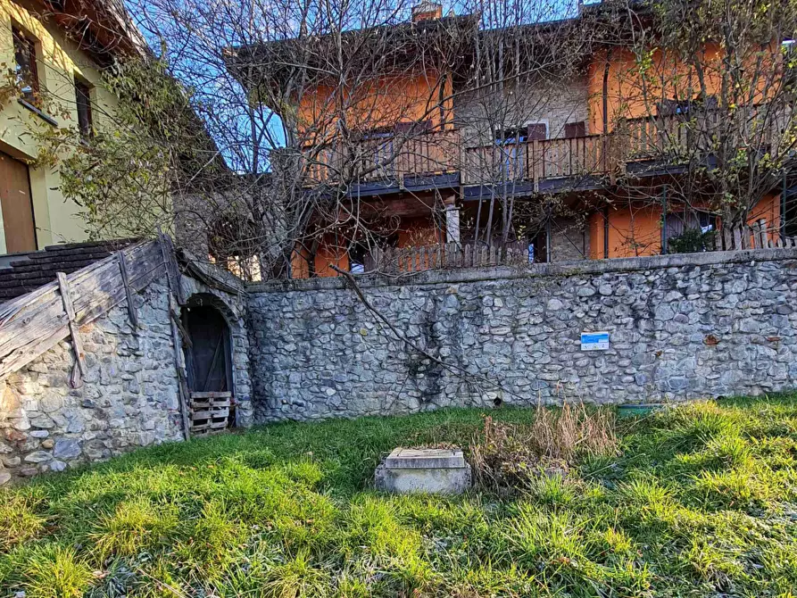 Immagine 7 di Appartamento in vendita  in Via Camarelli a San Giovanni Bianco