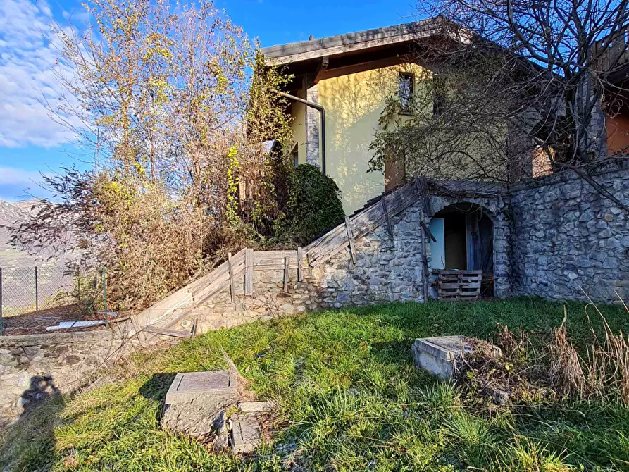 Immagine 8 di Appartamento in vendita  in Via Camarelli a San Giovanni Bianco