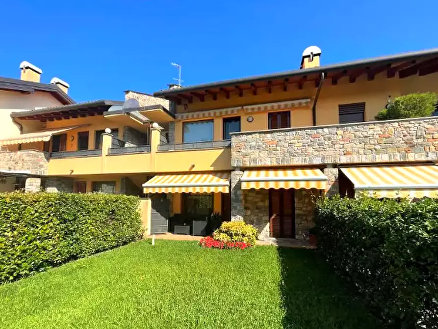 Immagine 1 di Appartamento in vendita  in Via G. Pascoli a Torre Boldone