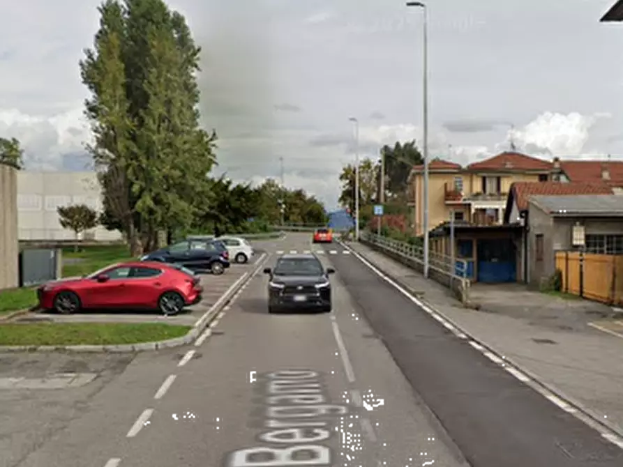 Immagine 3 di Appartamento in vendita  in Via Bergamo a Azzano San Paolo