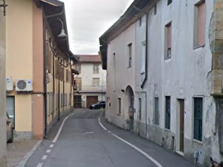 Immagine 3 di Posto auto in vendita  in Via Arciprete Rota a Lallio