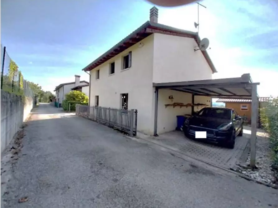 Immagine 6 di Casa indipendente in vendita  in via Molini a Borso Del Grappa