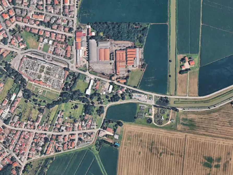 Immagine 2 di Magazzino in vendita  in Via Mazzini a Portomaggiore