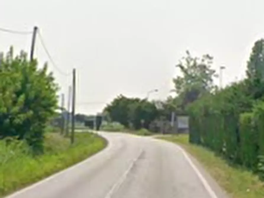 Immagine 5 di Magazzino in vendita  in Via Mazzini a Portomaggiore