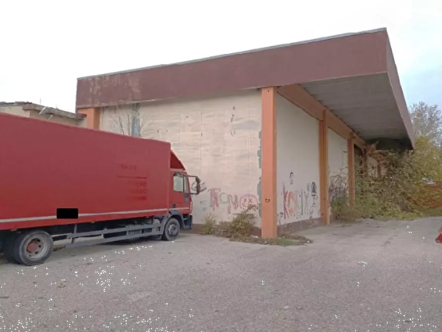 Immagine 3 di Capannone industriale in vendita  in via del Forno a Ferrara
