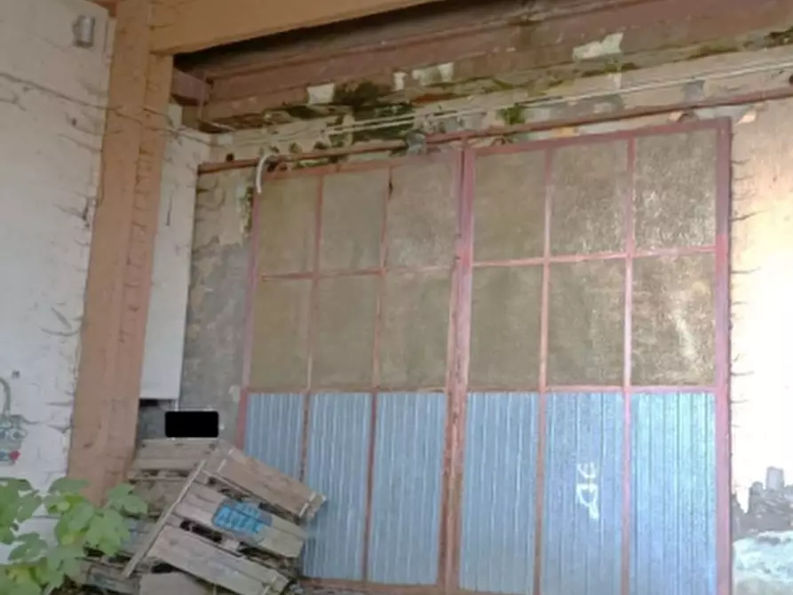 Immagine 12 di Capannone industriale in vendita  in via del Forno a Ferrara