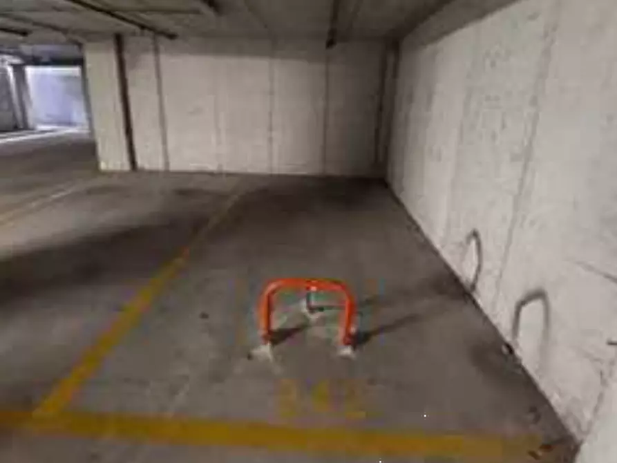 Immagine 1 di Posto auto in vendita  in Via Ugo Aldrighi a Brescia