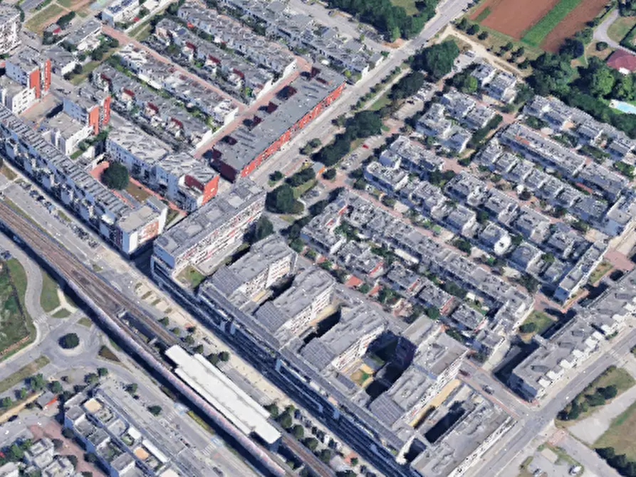 Immagine 10 di Posto auto in vendita  in Via Ugo Aldrighi a Brescia