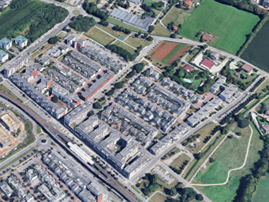 Immagine 11 di Posto auto in vendita  in Via Ugo Aldrighi a Brescia