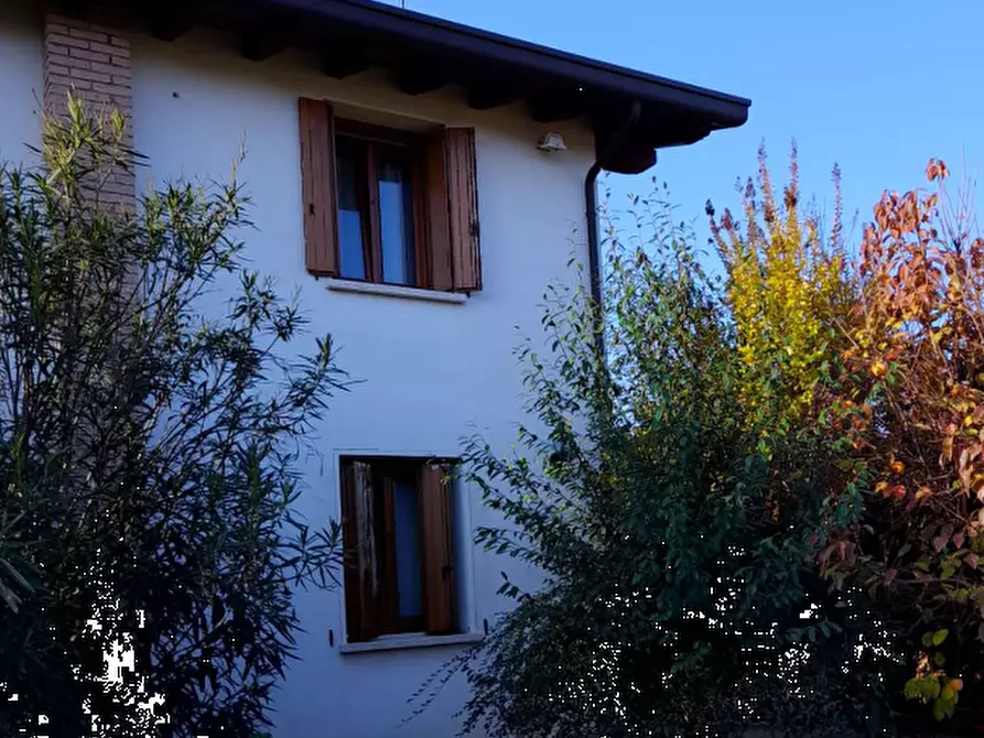 Immagine 3 di Villa in vendita  in Via Runchie a Azzano Decimo