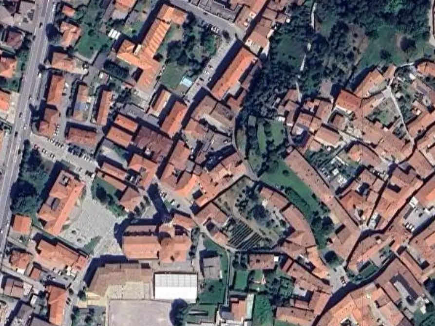 Immagine 25 di Rustico / casale in vendita  in Via Castello a Capriolo