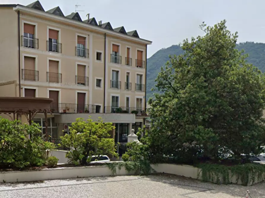 Immagine 10 di Negozio in vendita  in Via Virginio Montini a Lumezzane