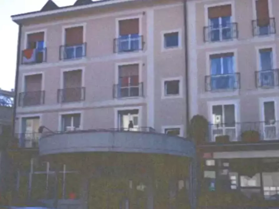 Immagine 16 di Negozio in vendita  in Via Virginio Montini a Lumezzane