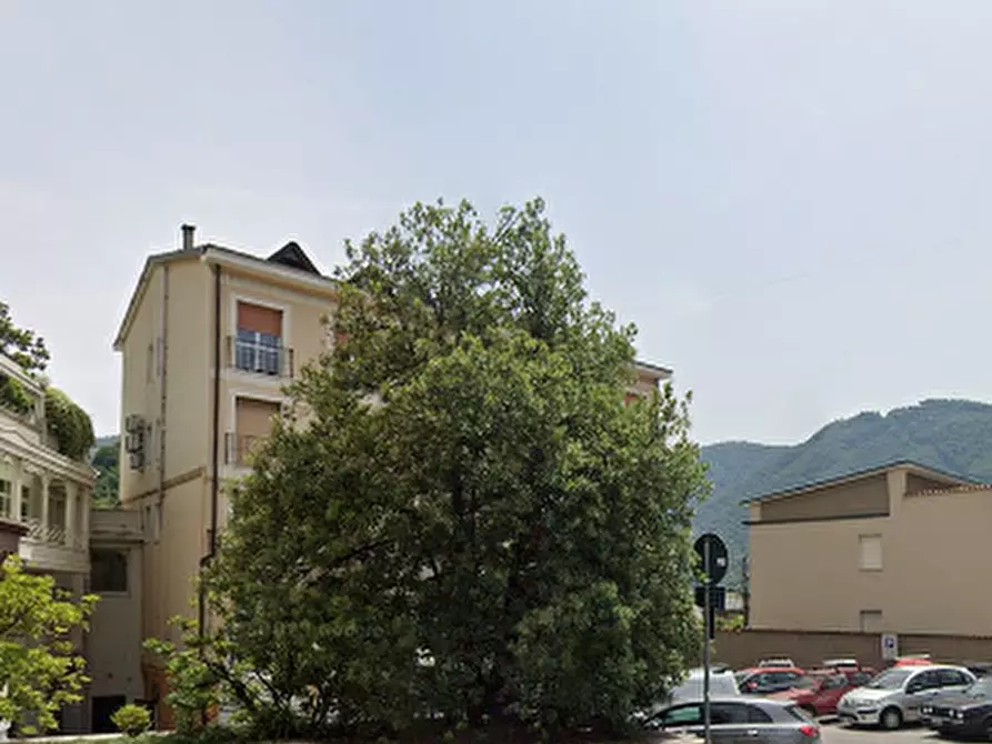 Immagine 17 di Negozio in vendita  in Via Virginio Montini a Lumezzane