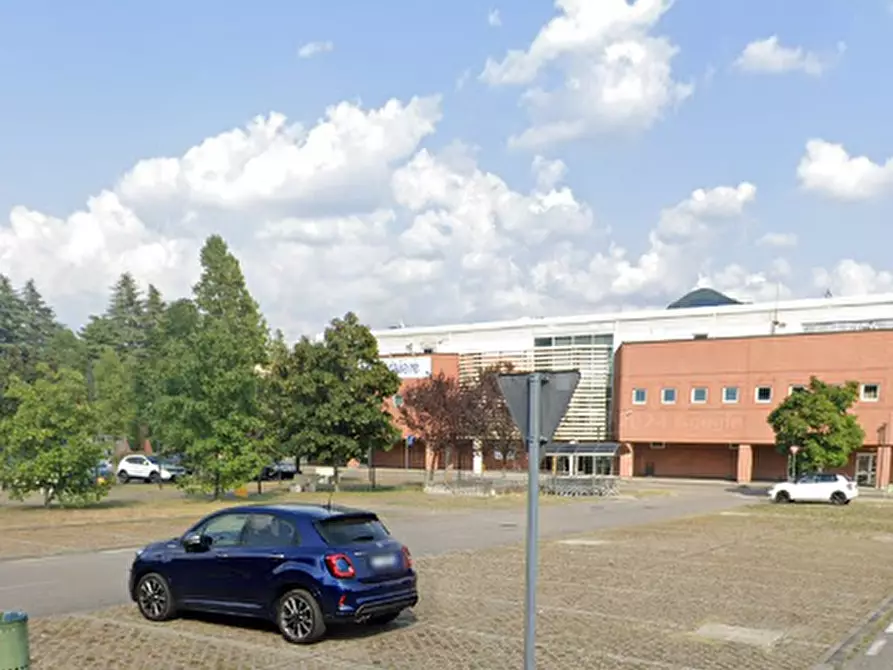 Immagine 16 di Negozio in vendita  in Via Roma  a Corte Franca